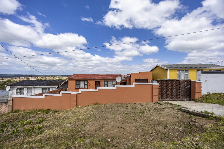 2 Bedroom Property for Sale in Mdantsane Nu 16 Eastern Cape
